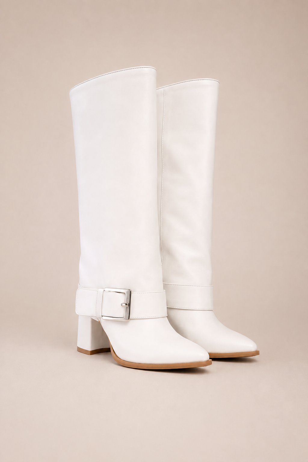 LUCREZIA BLANCA