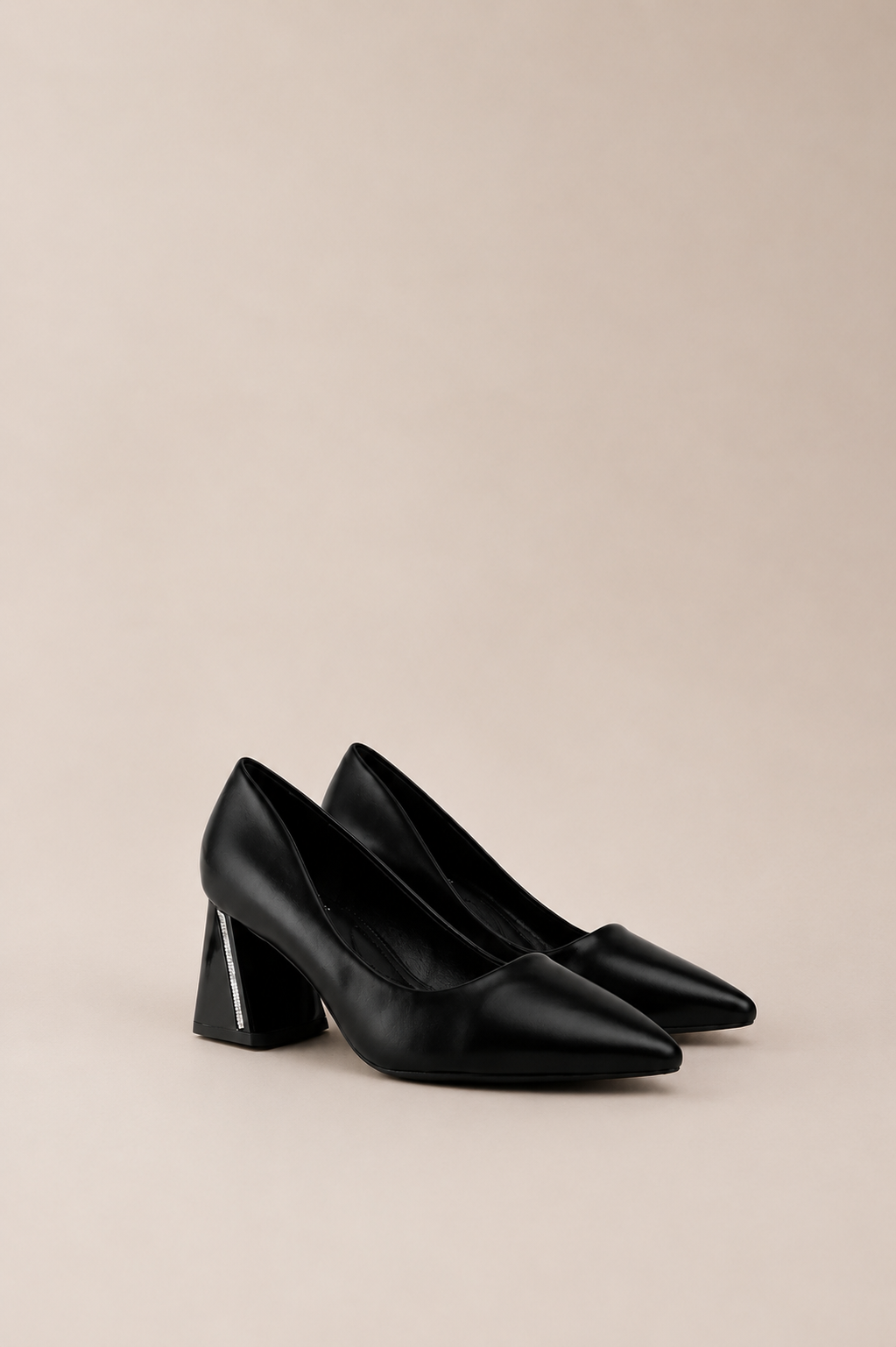 ROSE NEGRO